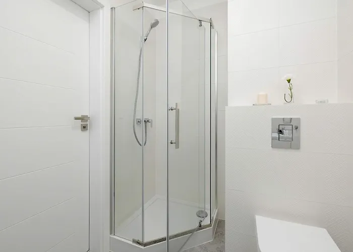 Nowoczesne Typu Z Parkingiem By Renters * シュチェチン